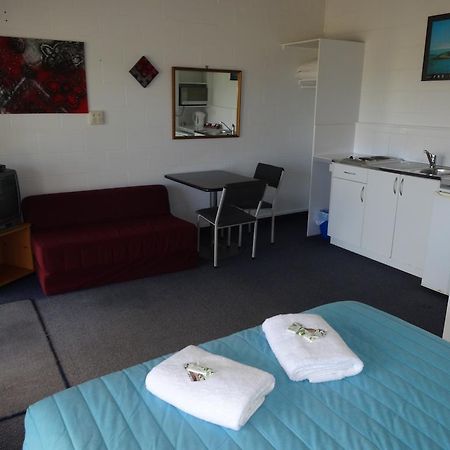 Ninety Mile Beach Holiday Park Waipapakauri Habitación foto