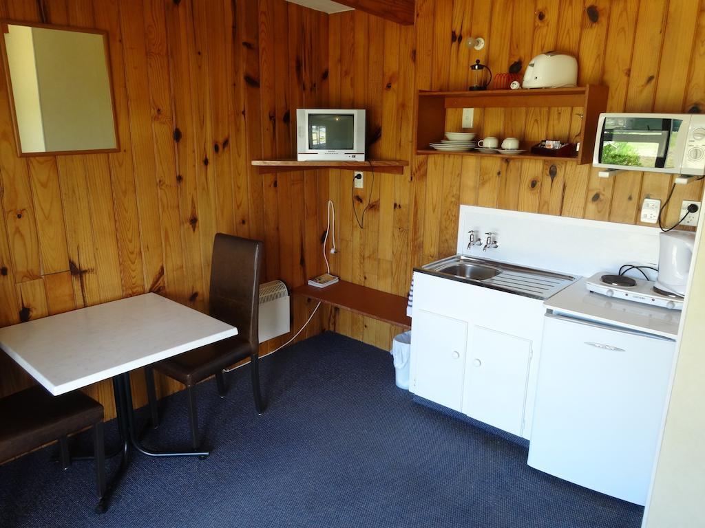 Ninety Mile Beach Holiday Park Waipapakauri Habitación foto
